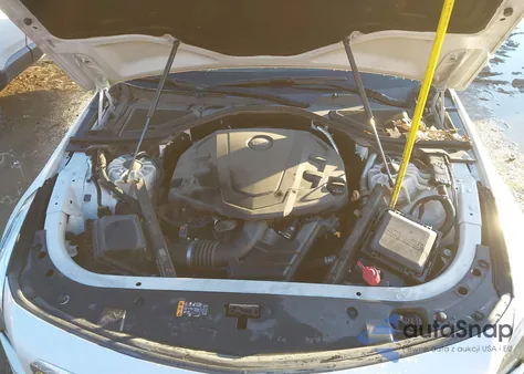 2017 Cadillac Ct6 Luxury z USA, uszkodzony, nr VIN 1G6KD5RS0HU138997